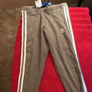 Adidas olive green women’s tights extra small